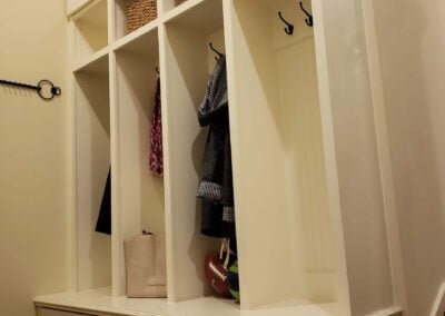 custom mudroom foyer 1 - The Closet Company